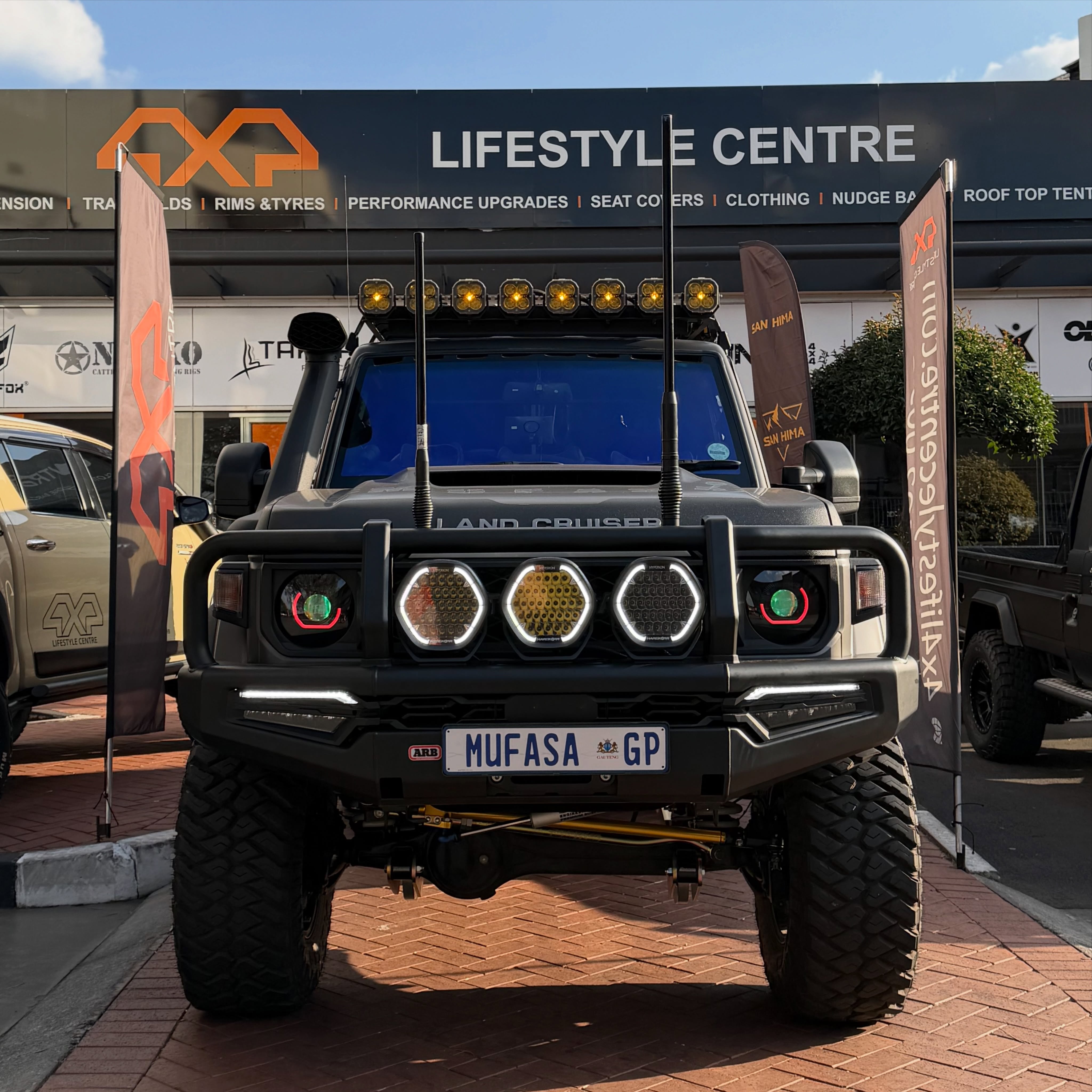 Land Cruiser build by @4x4_lifestyle_centre