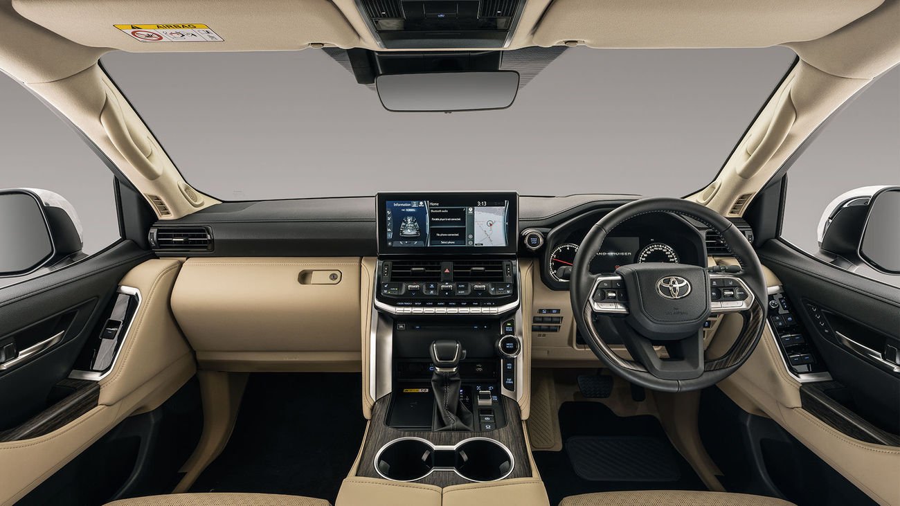 The Land Cruiser 300 ZX cabin