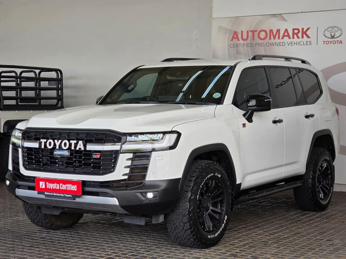 Toyota Land Cruiser 300 Series GR Sport on 18-inch BFGoodrich all-terrain tyres