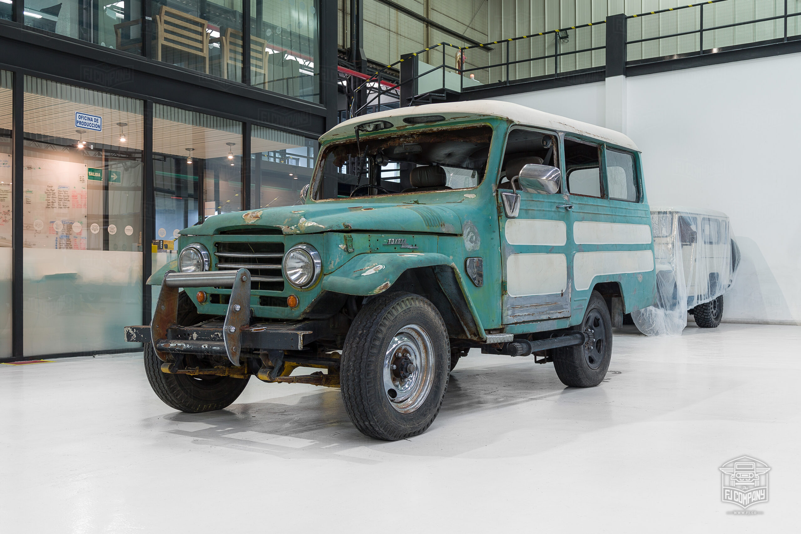 The Toyota Land Cruiser FJ35V — a short-lived but notable 20 Series variant