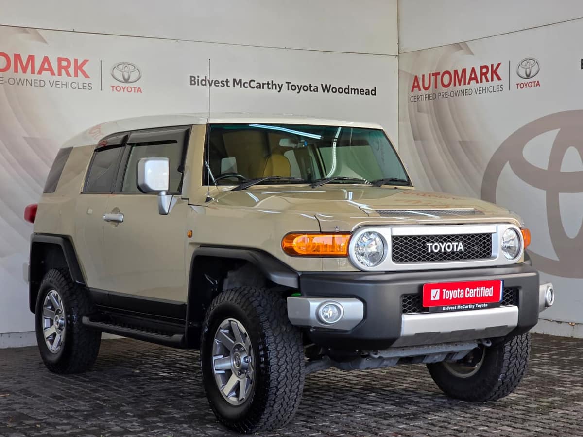 Toyota FJ Cruiser — the retro-styled 4×4 that paid homage to the legendary FJ40