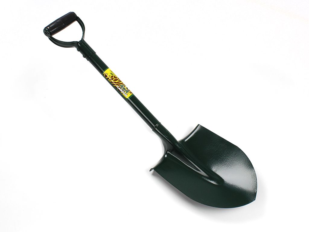 4x4 round nose spade — the number one essential for any recovery