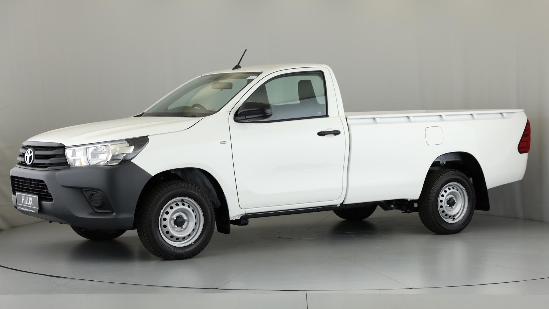2026 Toyota Hilux 2.4GD S (Aircon)