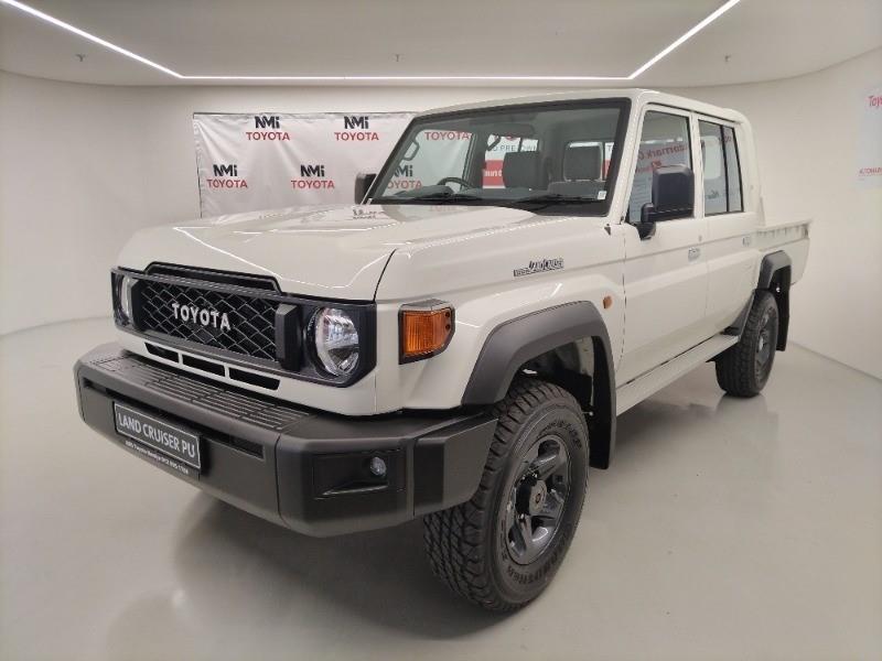 2026 Toyota Land Cruiser 79 2.8GD-6 Double Cab Manual