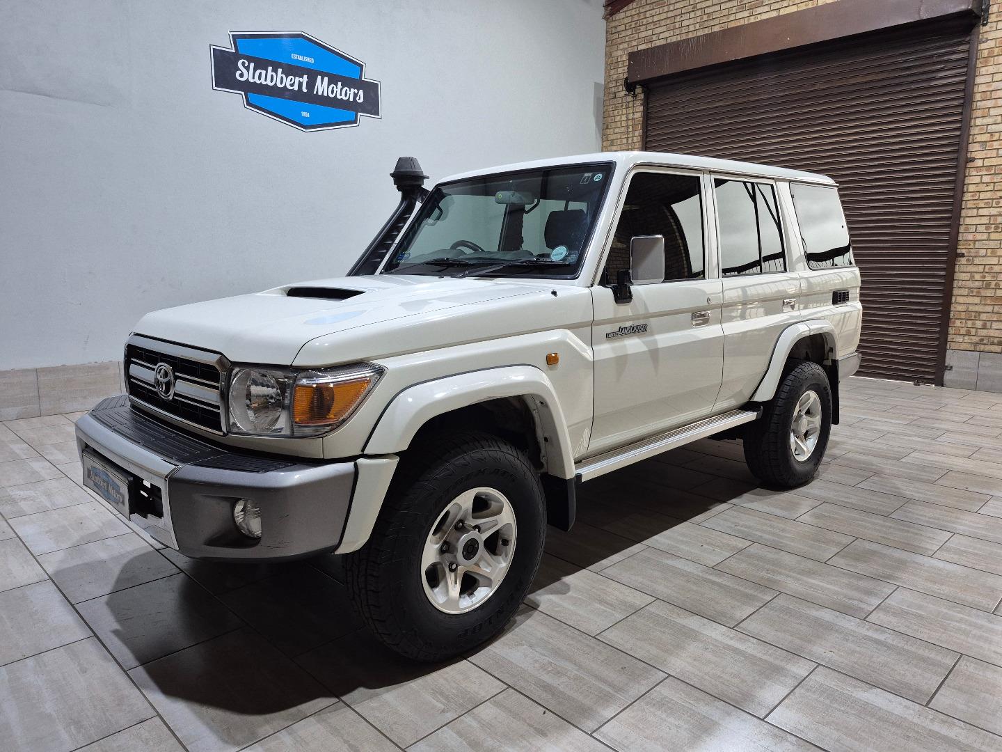 2021 Toyota Land Cruiser 76 4.5D-4D LX V8 Station Wagon
