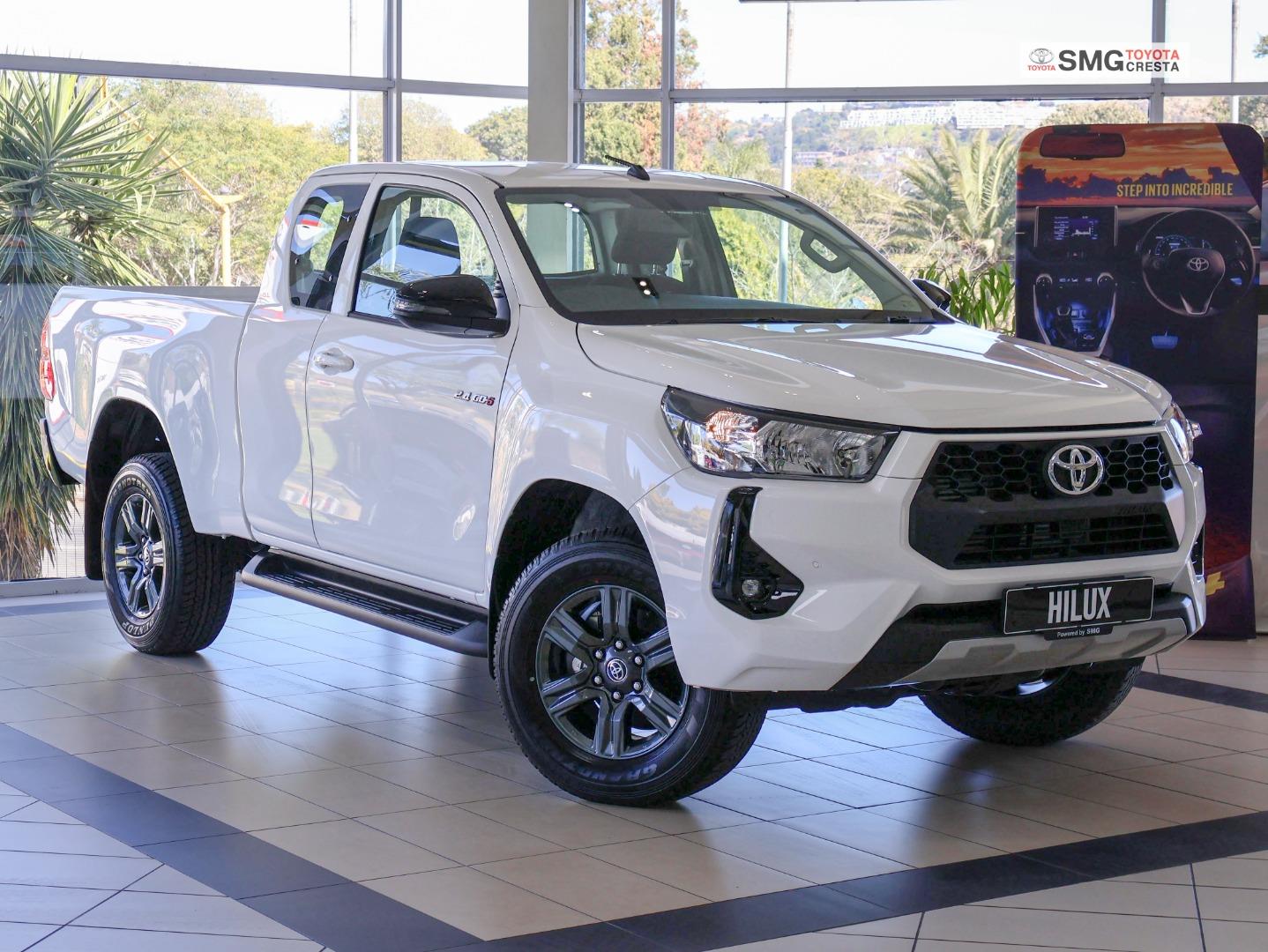 2026 Toyota Hilux 2.4GD-6 Xtra Cab Raider Manual