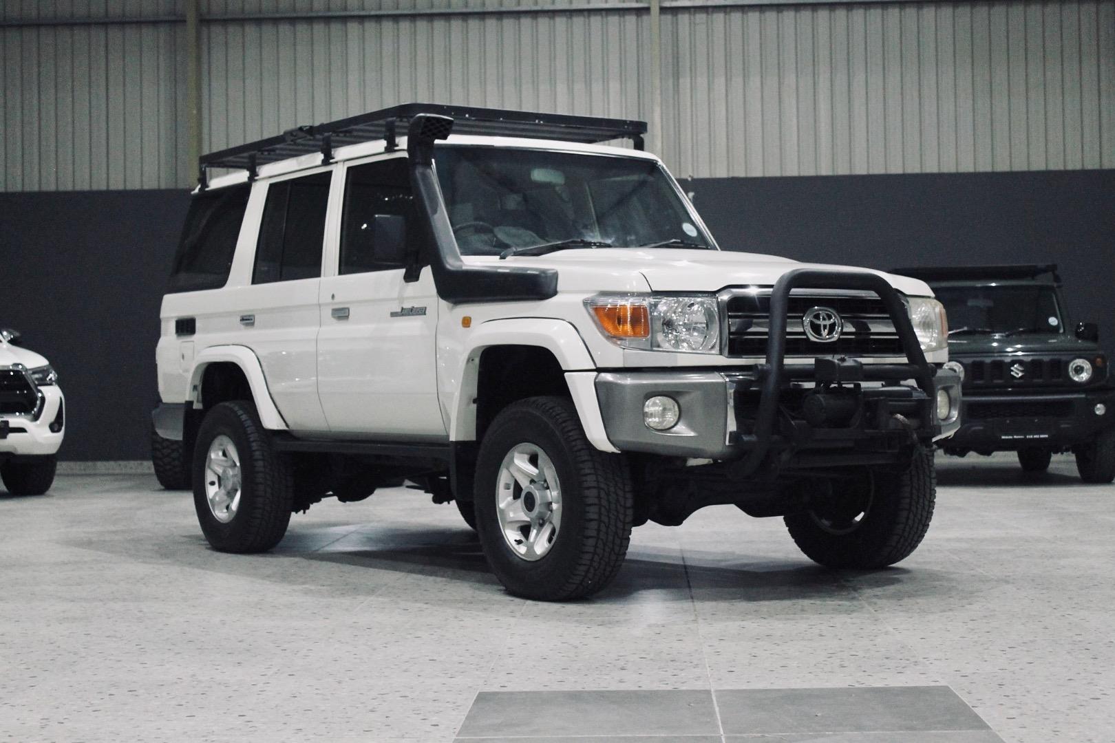 2007 Toyota Land Cruiser 76 4.2D Station Wagon LX