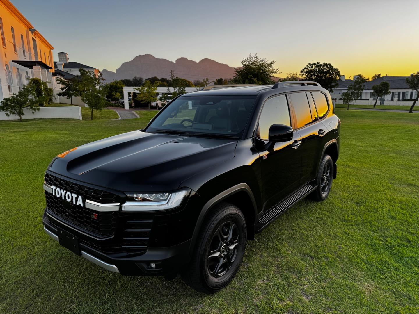 2026 Toyota Land Cruiser 300 3.3D GR-Sport