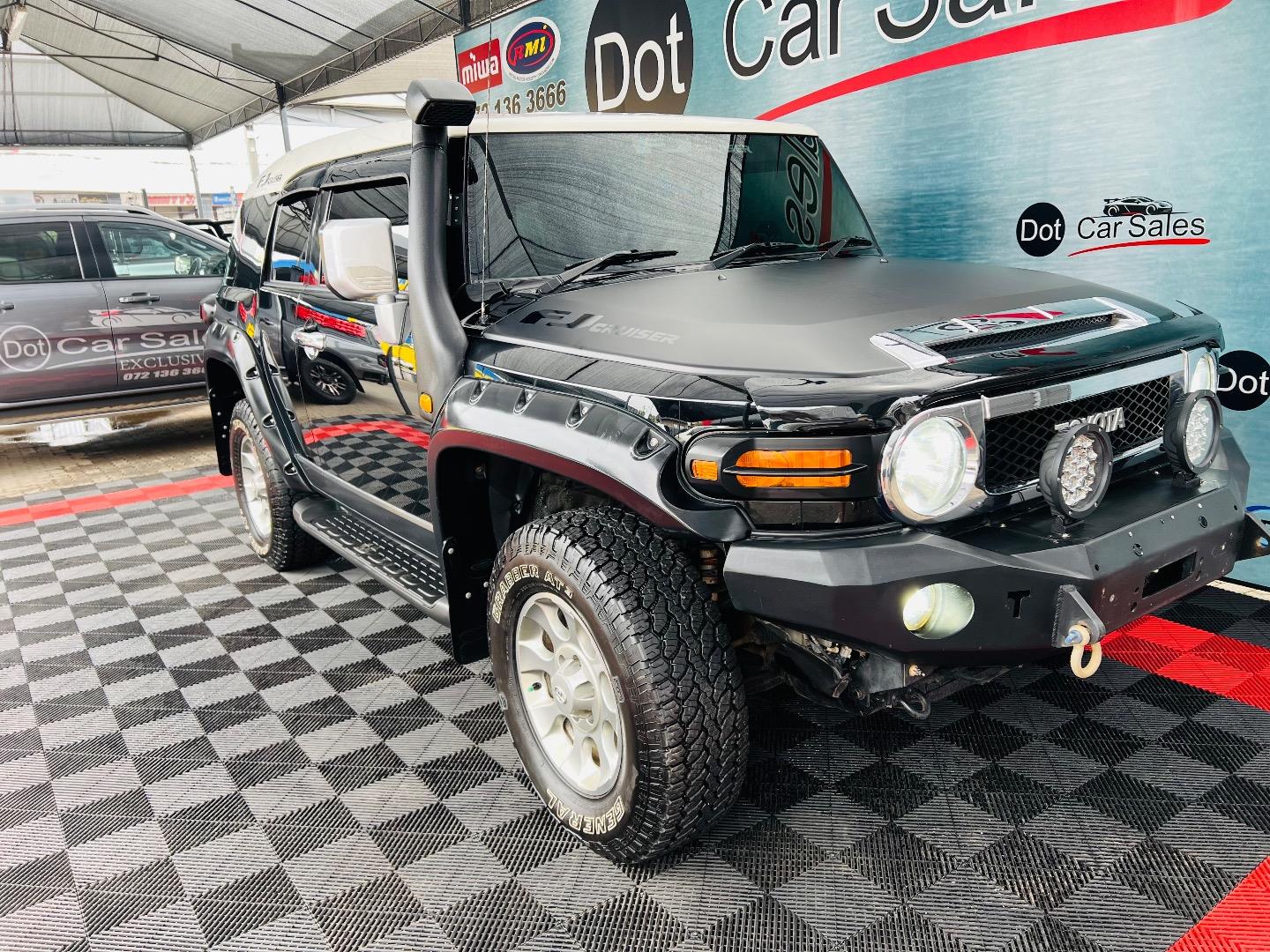 2011 Toyota FJ Cruiser FJ Sport Cruiser