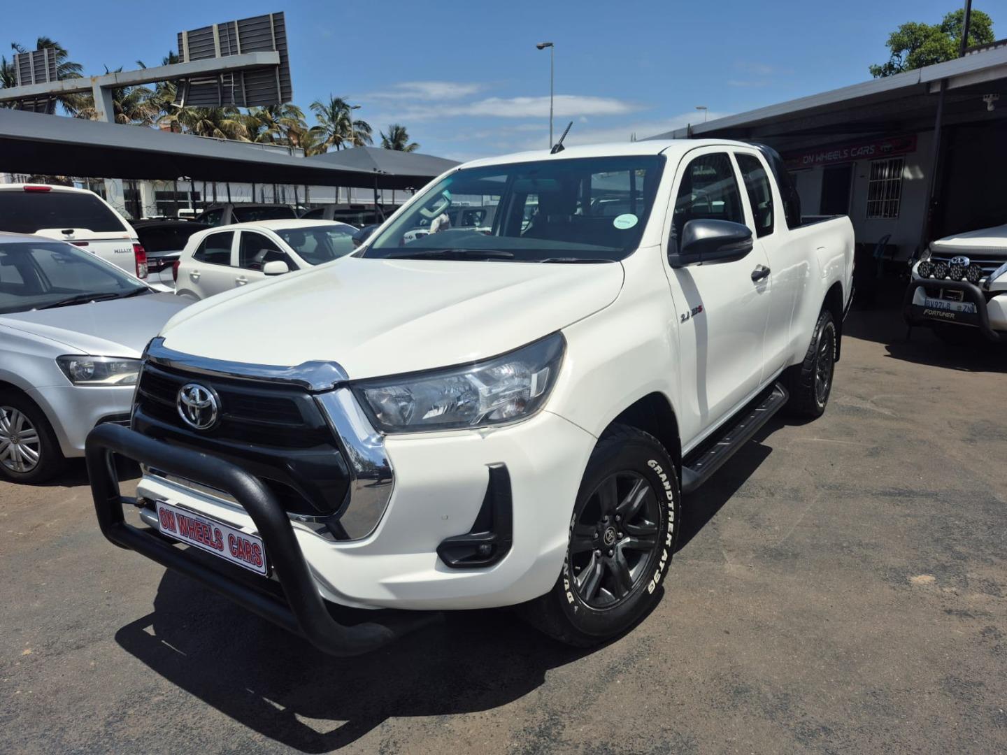 2022 Toyota Hilux 2.4GD-6 Xtra Cab Raider