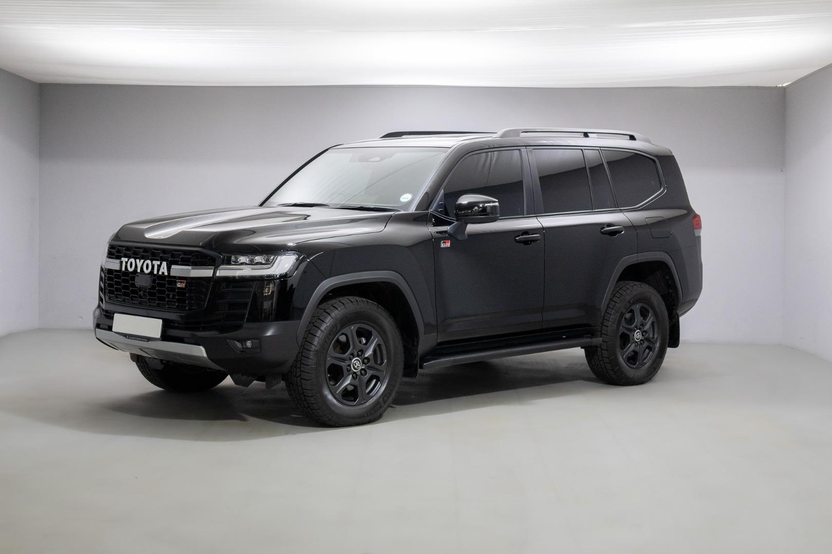 2025 Toyota Land Cruiser 300 3.3D GR-Sport