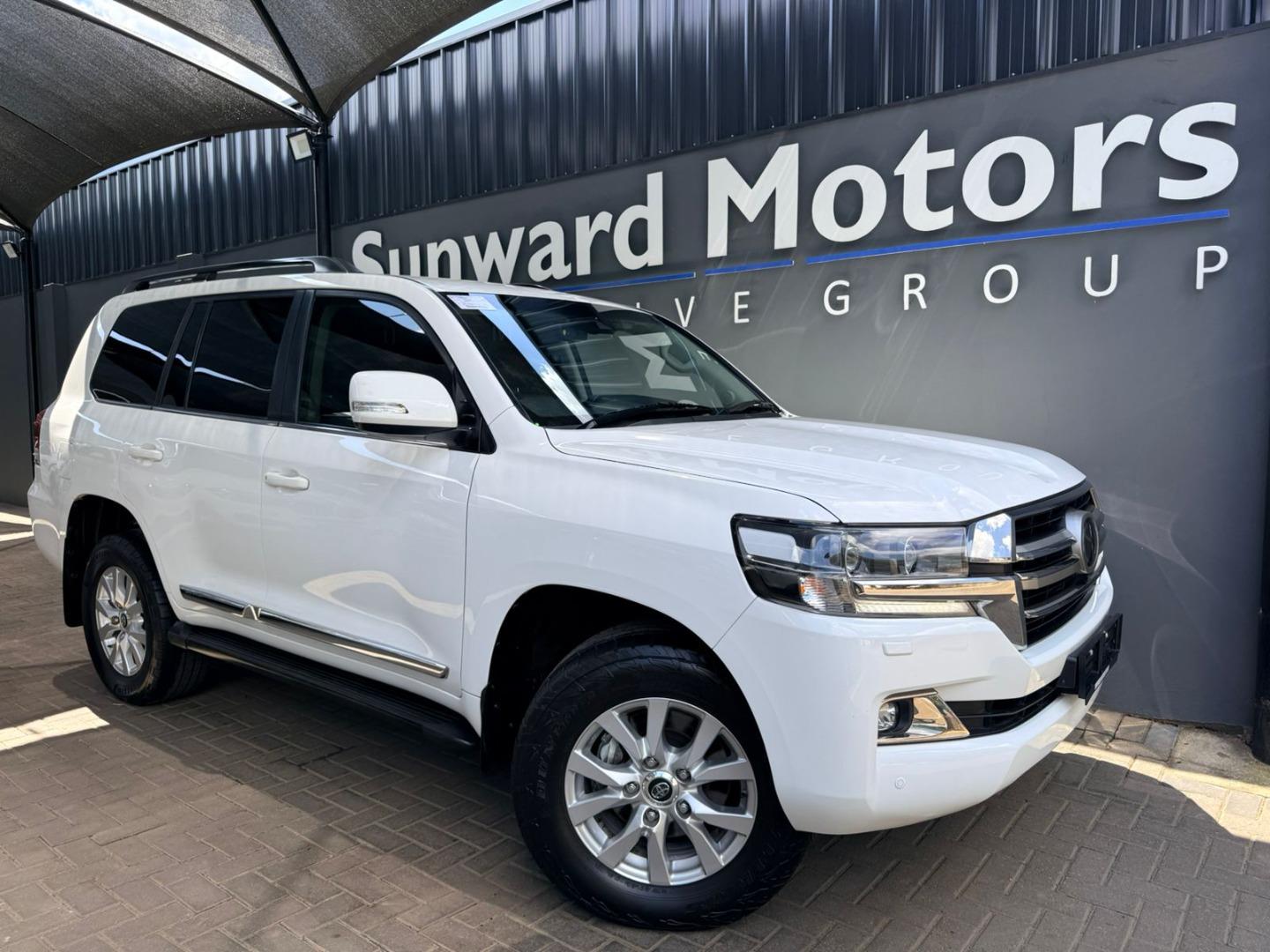 2020 Toyota Land Cruiser 200 4.5D-4D V8 VX-R