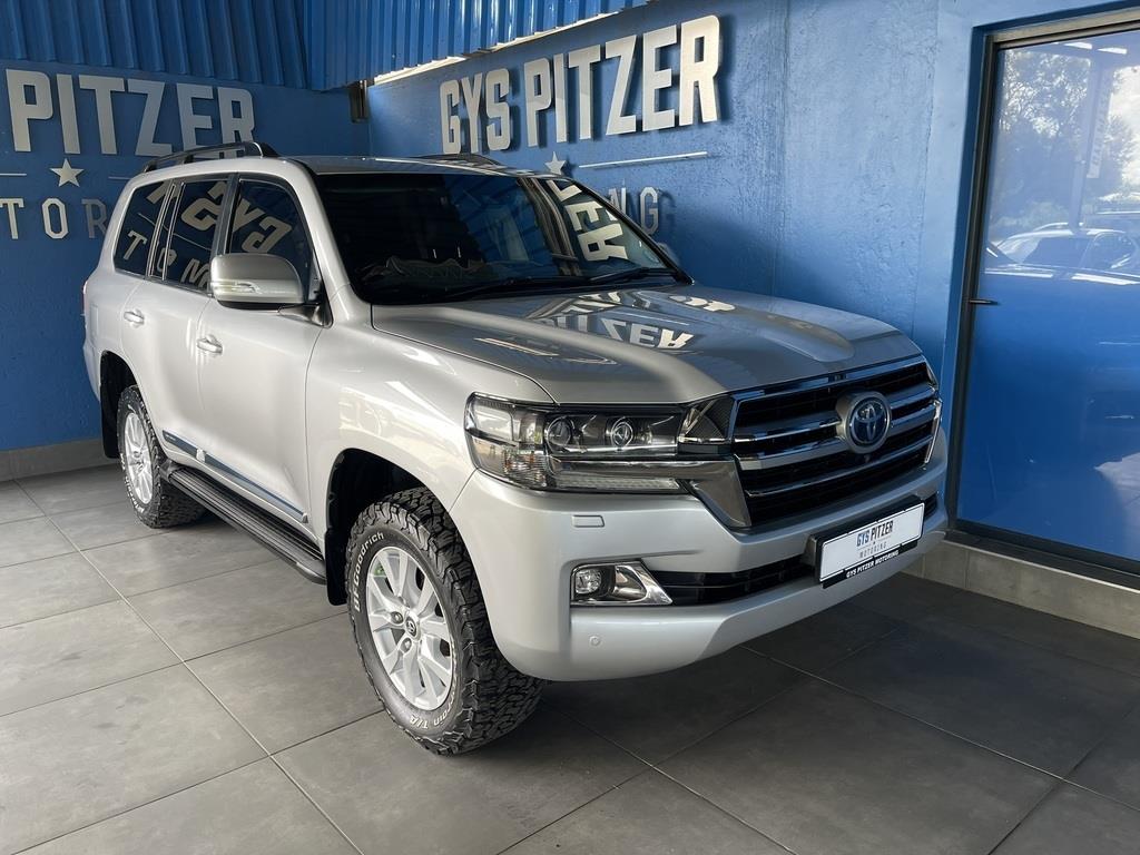 2019 Toyota Land Cruiser 200 4.5D-4D V8 VX-R