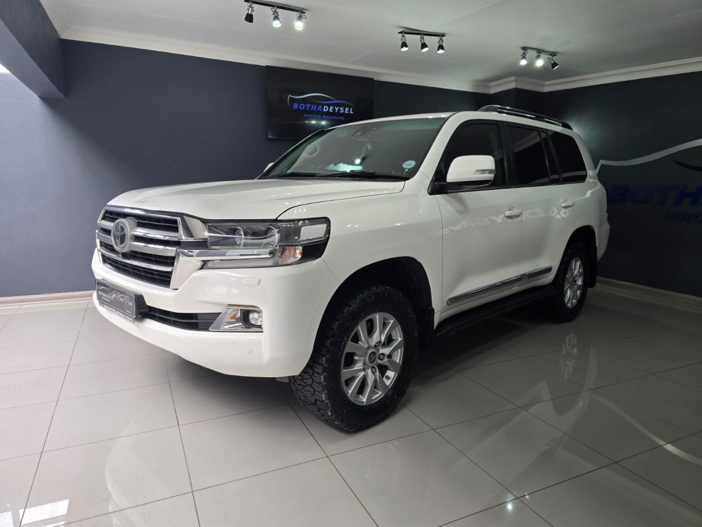 2020 Toyota Land Cruiser 200 4.5D-4D V8 VX-R