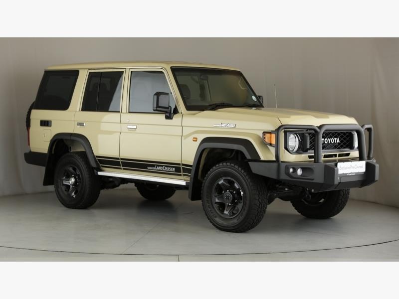 2025 Toyota Land Cruiser 76 2.8GD-6 Station Wagon VX