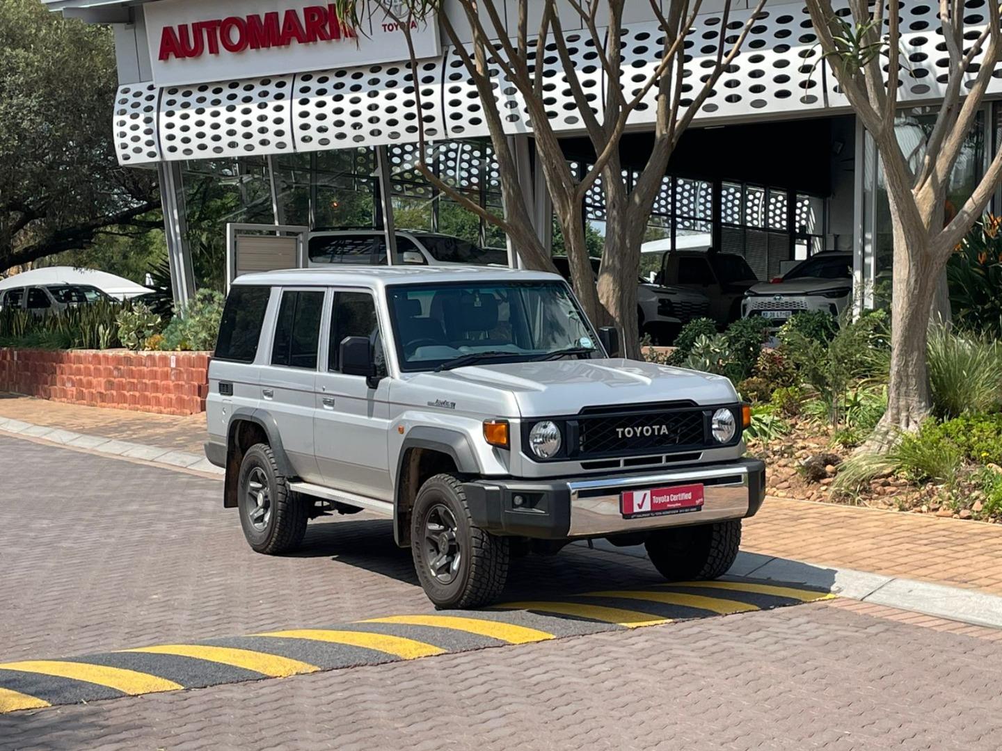 2025 Toyota Land Cruiser 76 2.8GD-6 Station Wagon