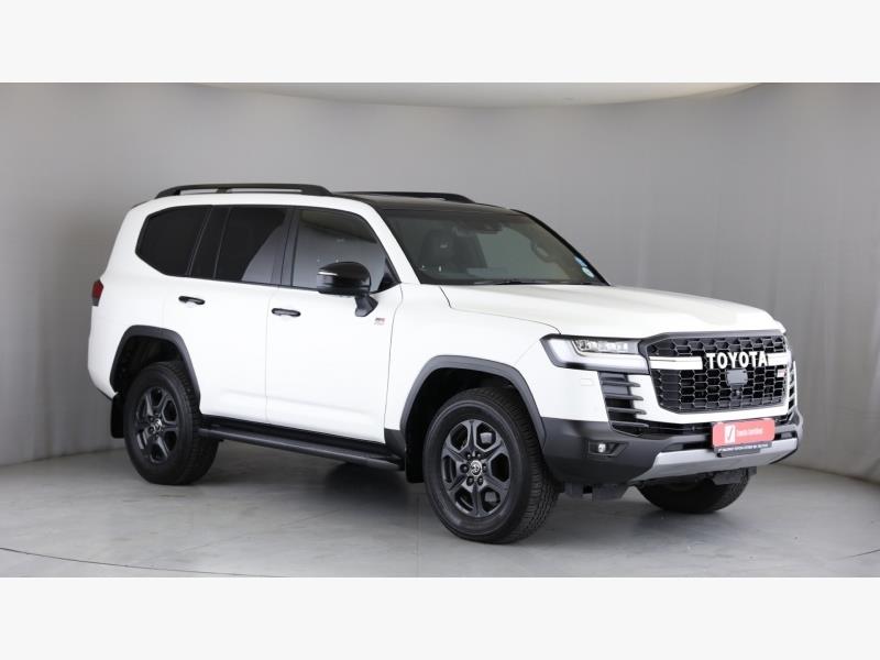2023 Toyota Land Cruiser 300 3.3D GR Sport