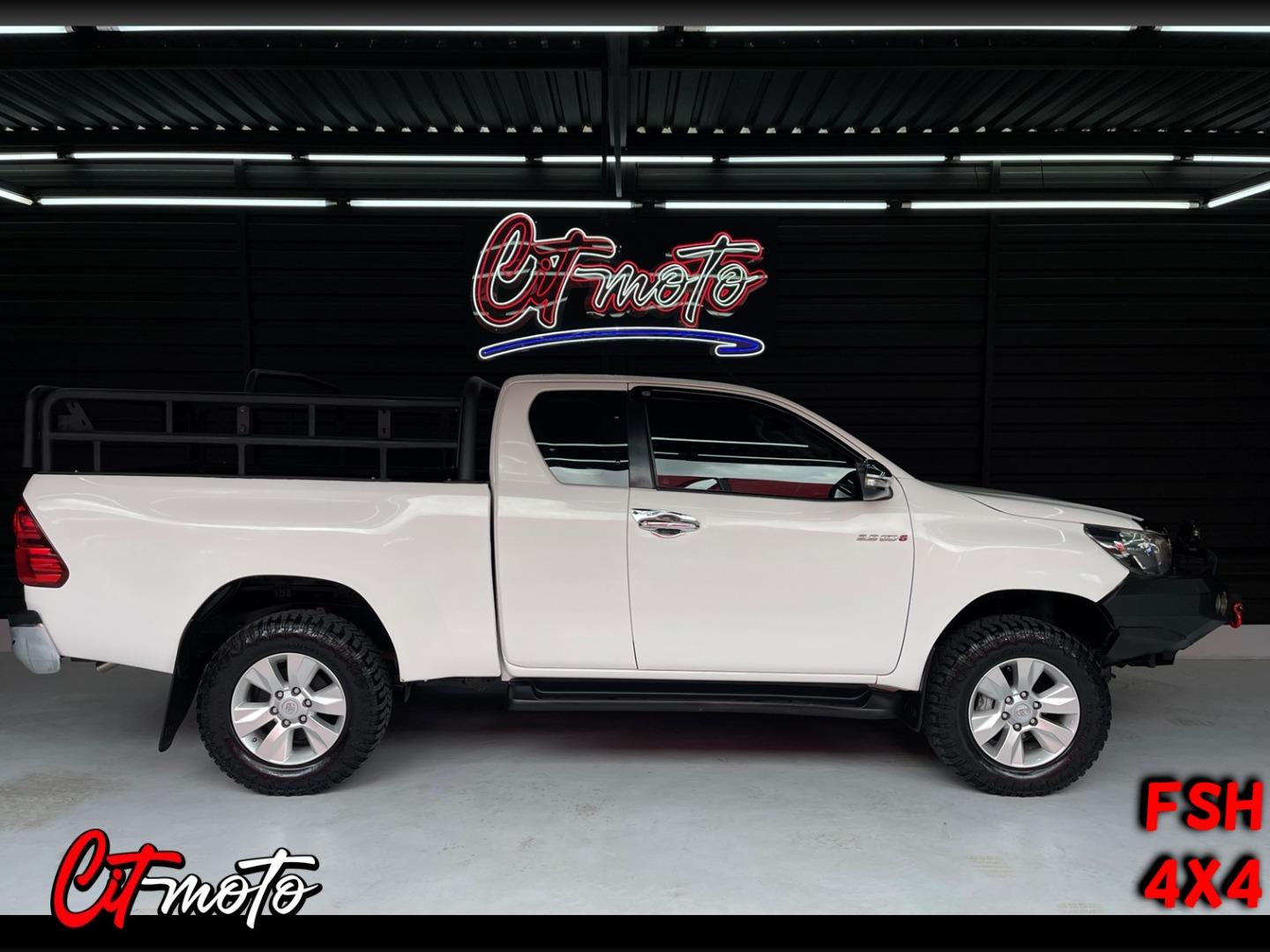 2017 Toyota Hilux 2.8GD-6 Xtra cab 4x4 Raider