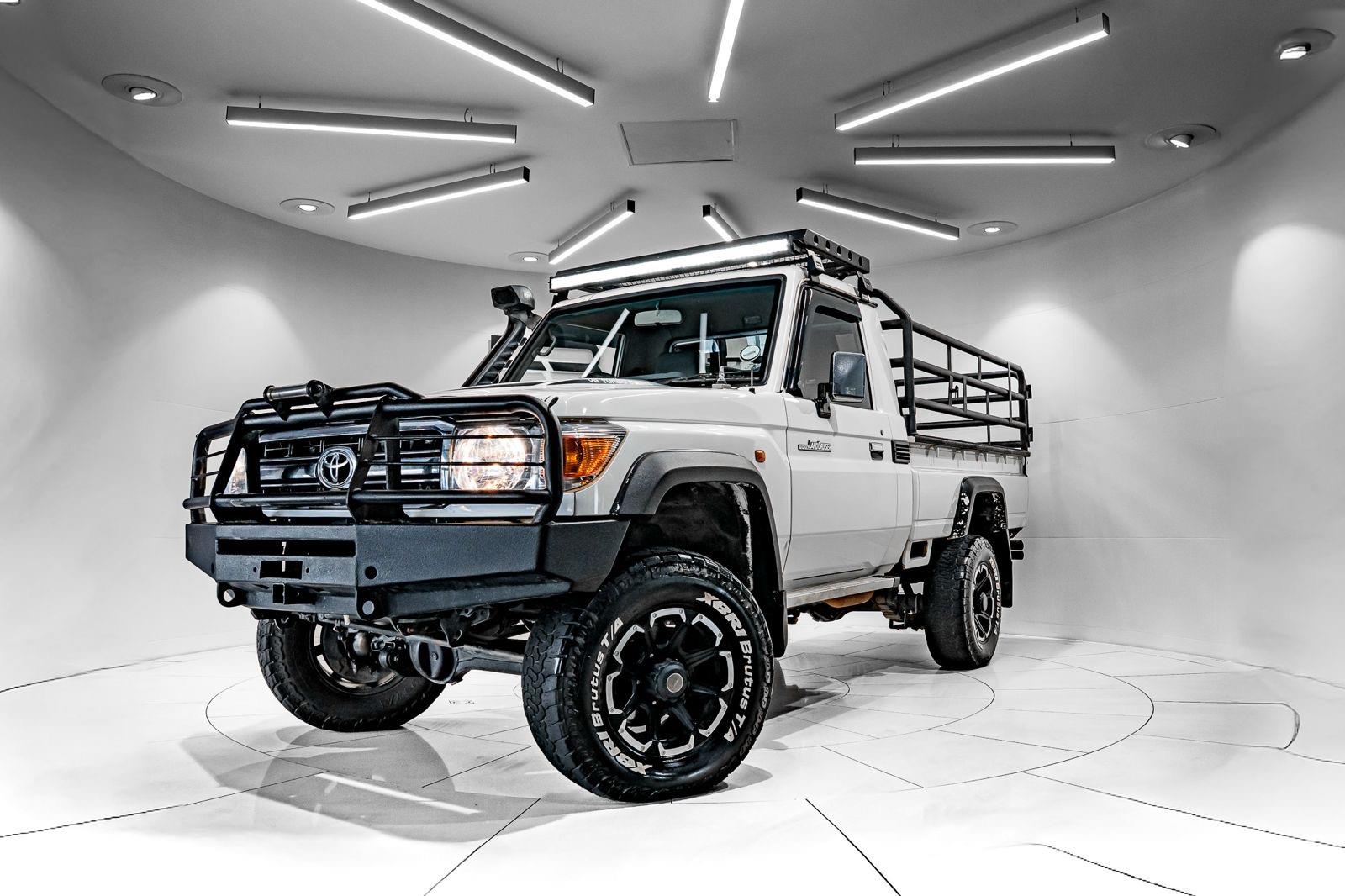 2018 Toyota Land Cruiser 79 Land Cruiser 79 4.5D-4D LX V8