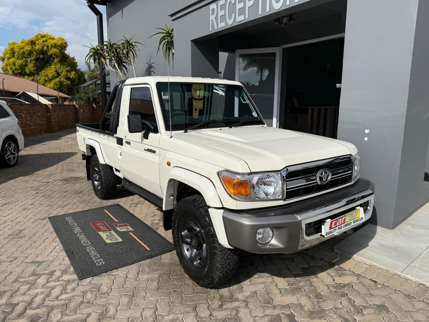 2023 Toyota Land Cruiser 79 4.0 V6