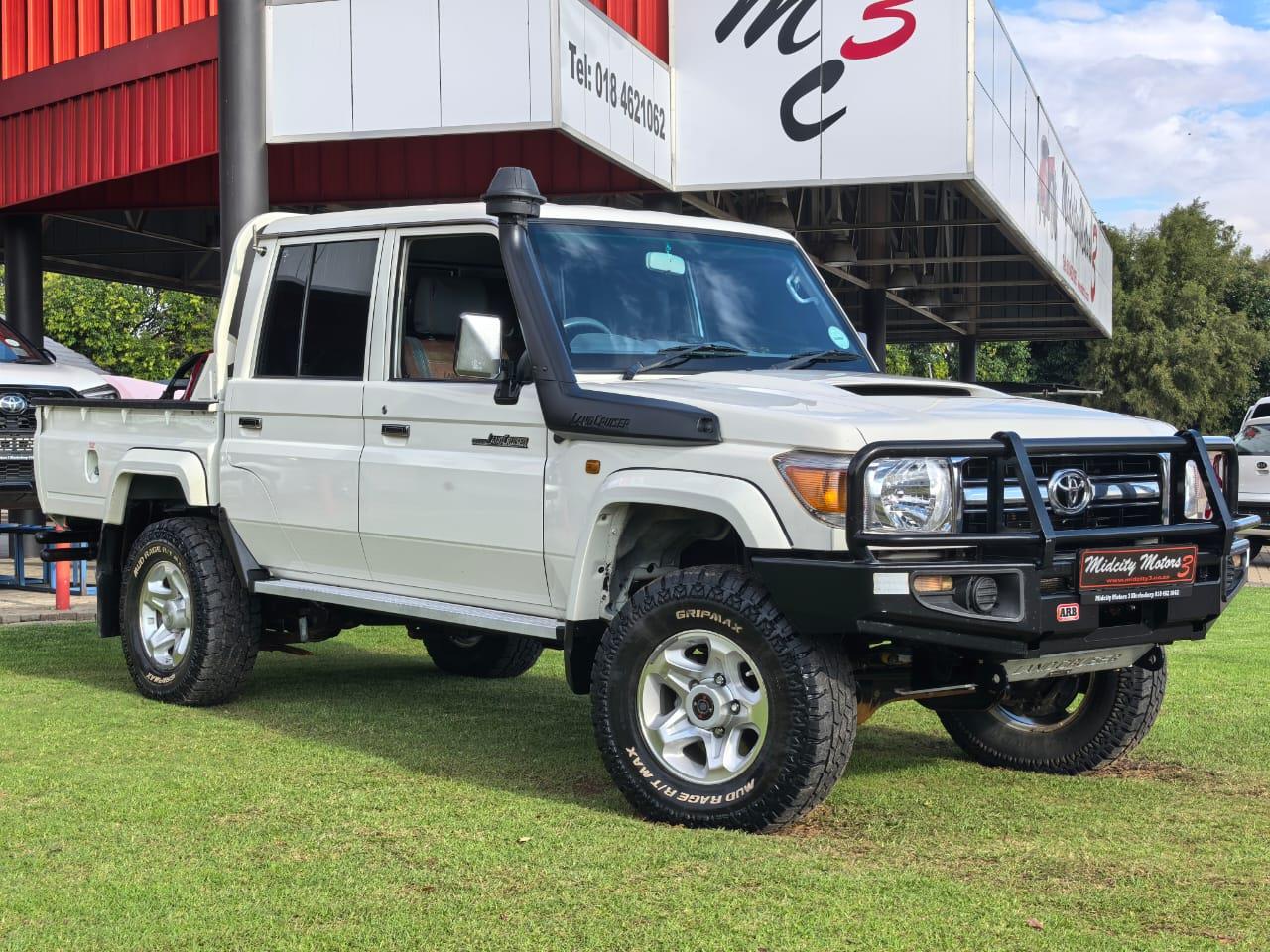 2020 Toyota Land Cruiser 79 4.5D-4D LX V8 Double Cab