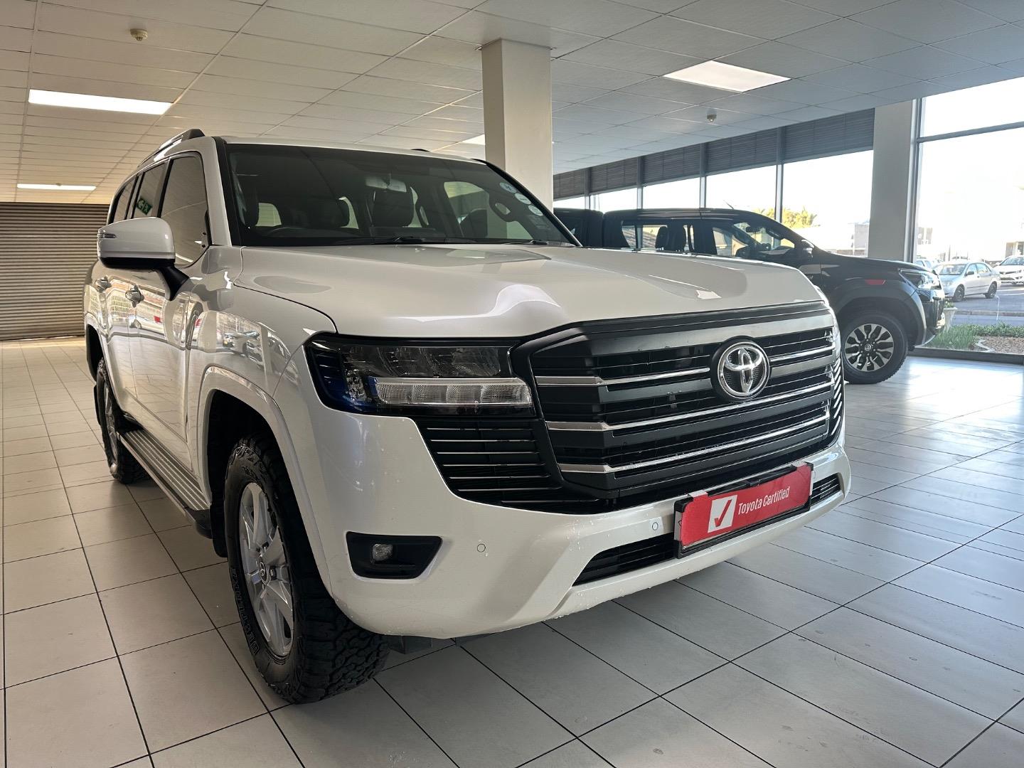 2022 Toyota Land Cruiser 300 3.3D GX-R