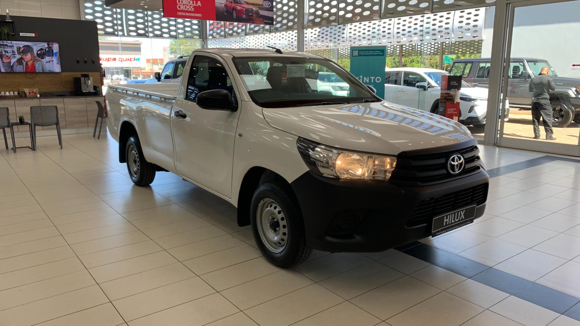 2026 Toyota Hilux 2.4GD Single Cab S (Aircon)