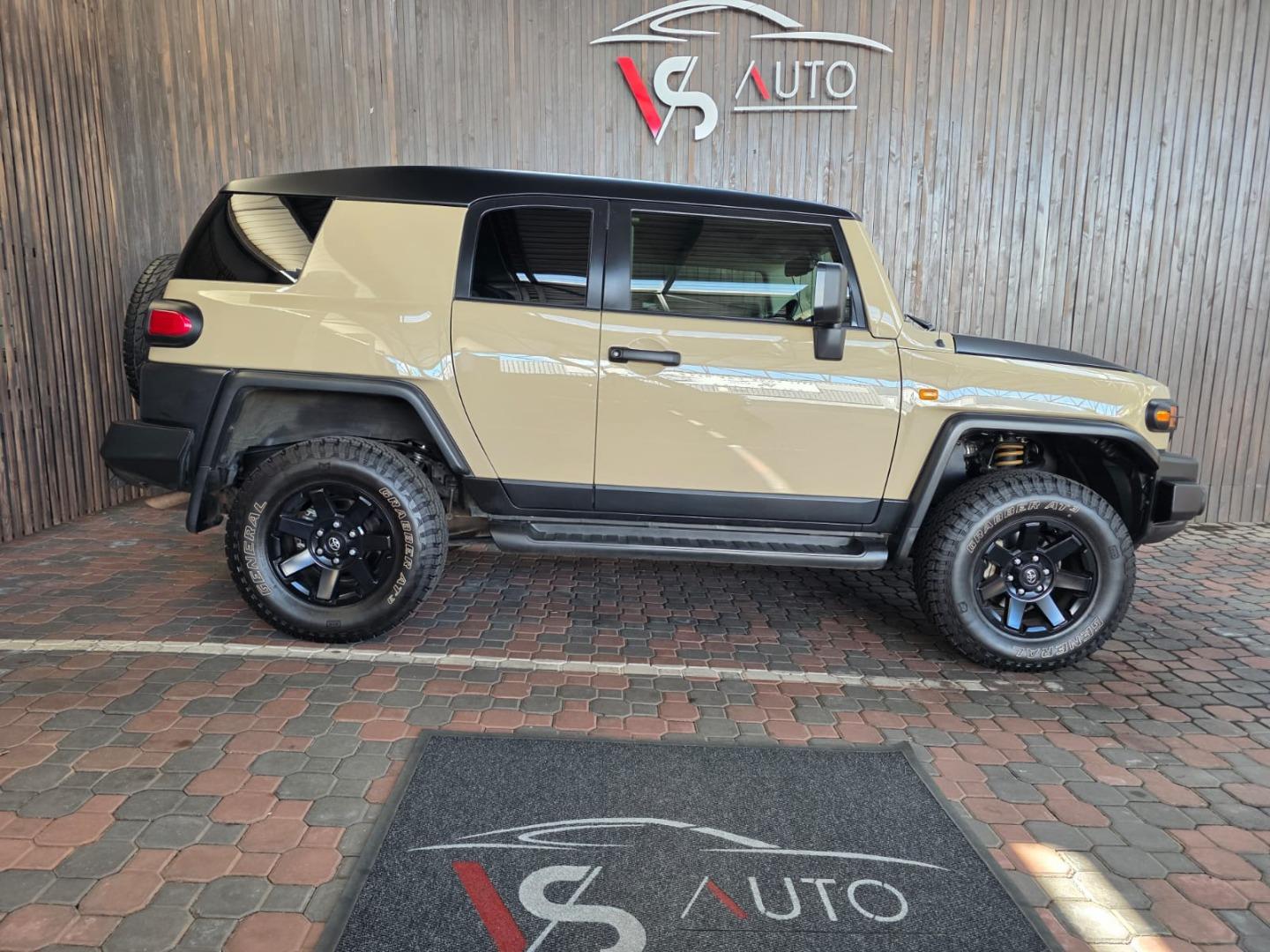 2021 Toyota FJ Cruiser FJ Cruiser