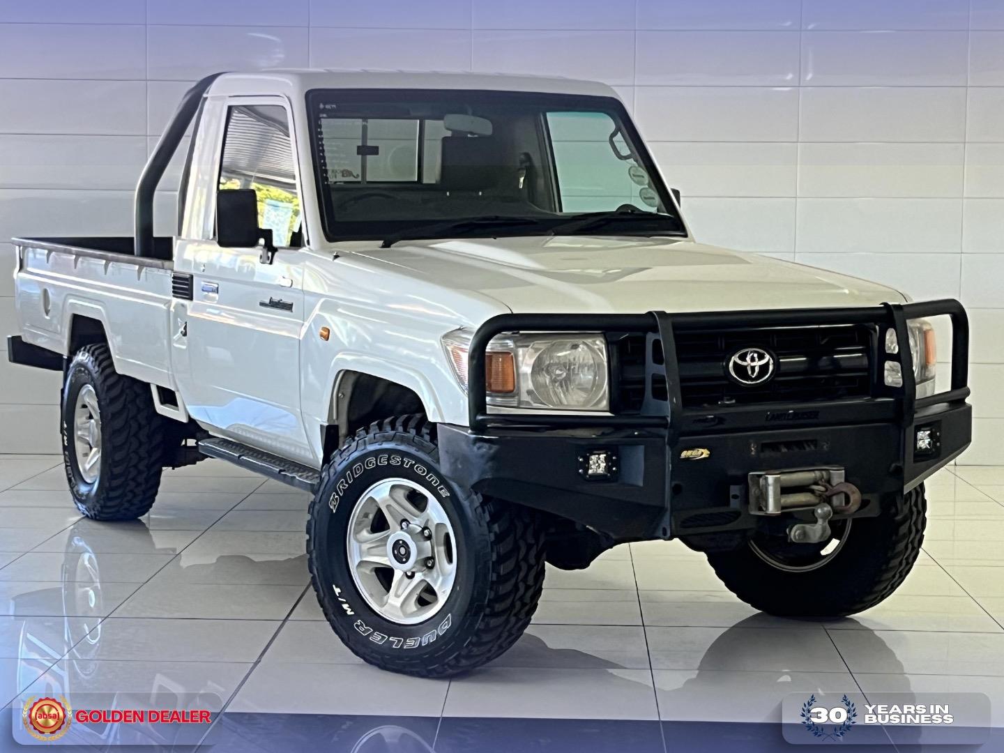 2012 Toyota Land Cruiser 79 Land Cruiser 79 4.0 V6
