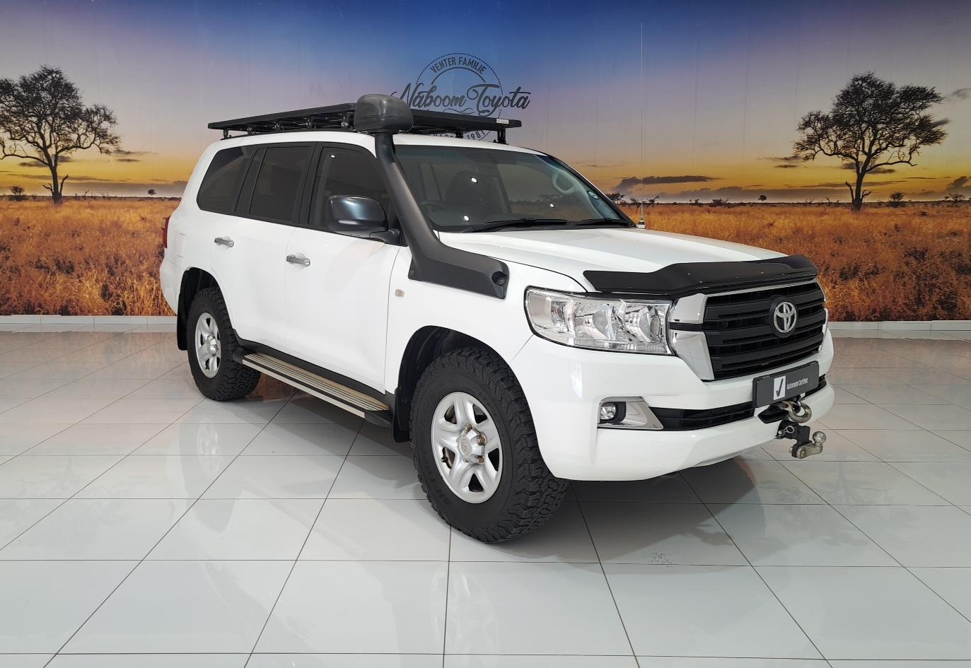 2019 Toyota Land Cruiser 200 4.5D-4D V8 GX-R