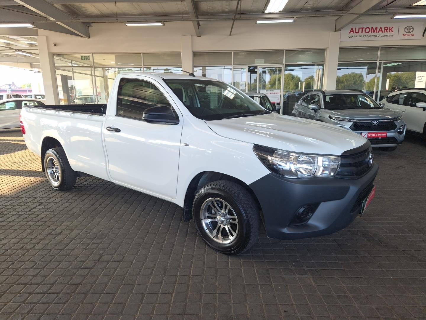 2025 Toyota Hilux 2.4GD Single Cab S (Aircon)