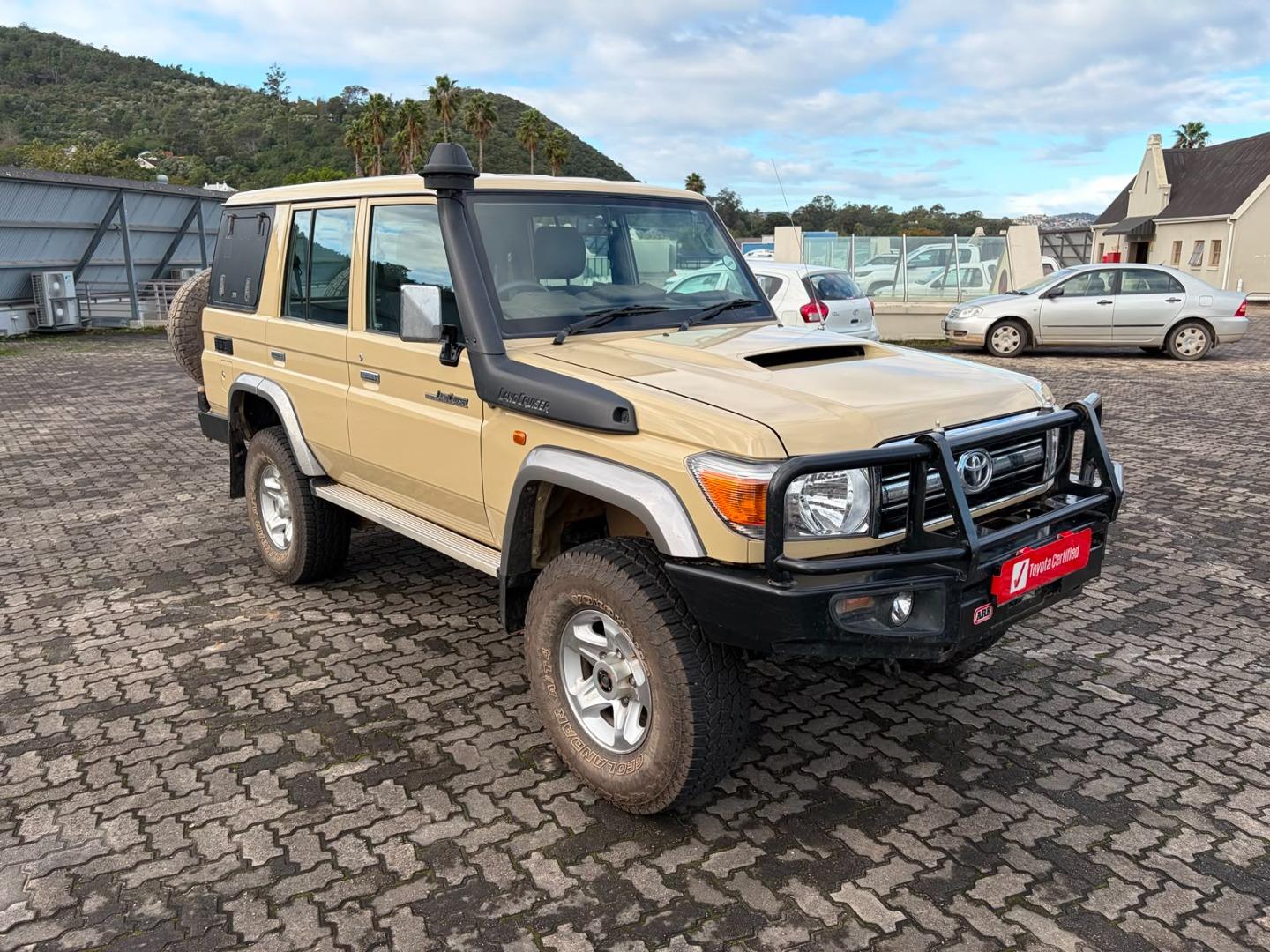 2023 Toyota Land Cruiser 76 4.5D-4D LX V8 Station Wagon