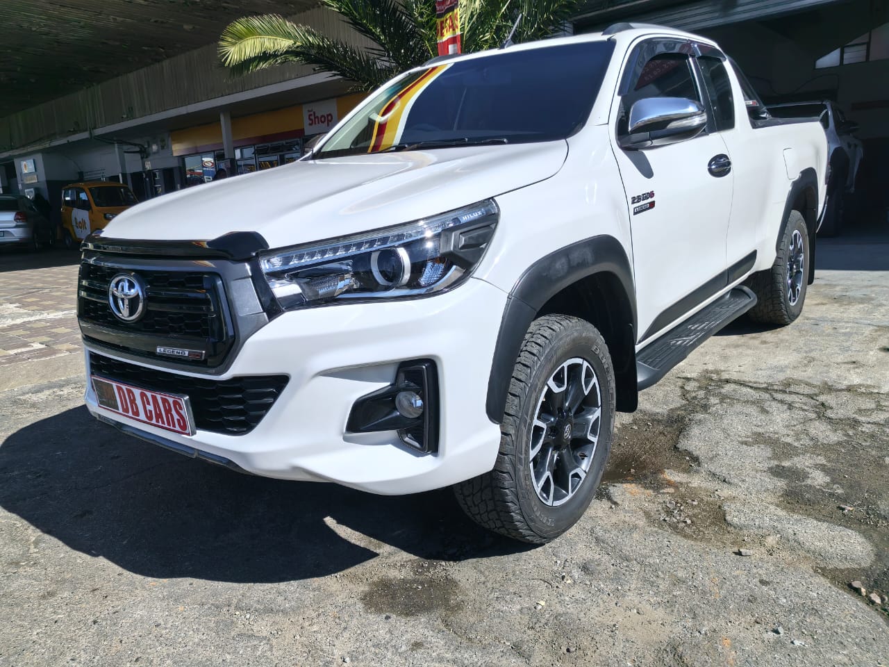 2016 Toyota Hilux 2.8GD-6 Xtra cab Raider