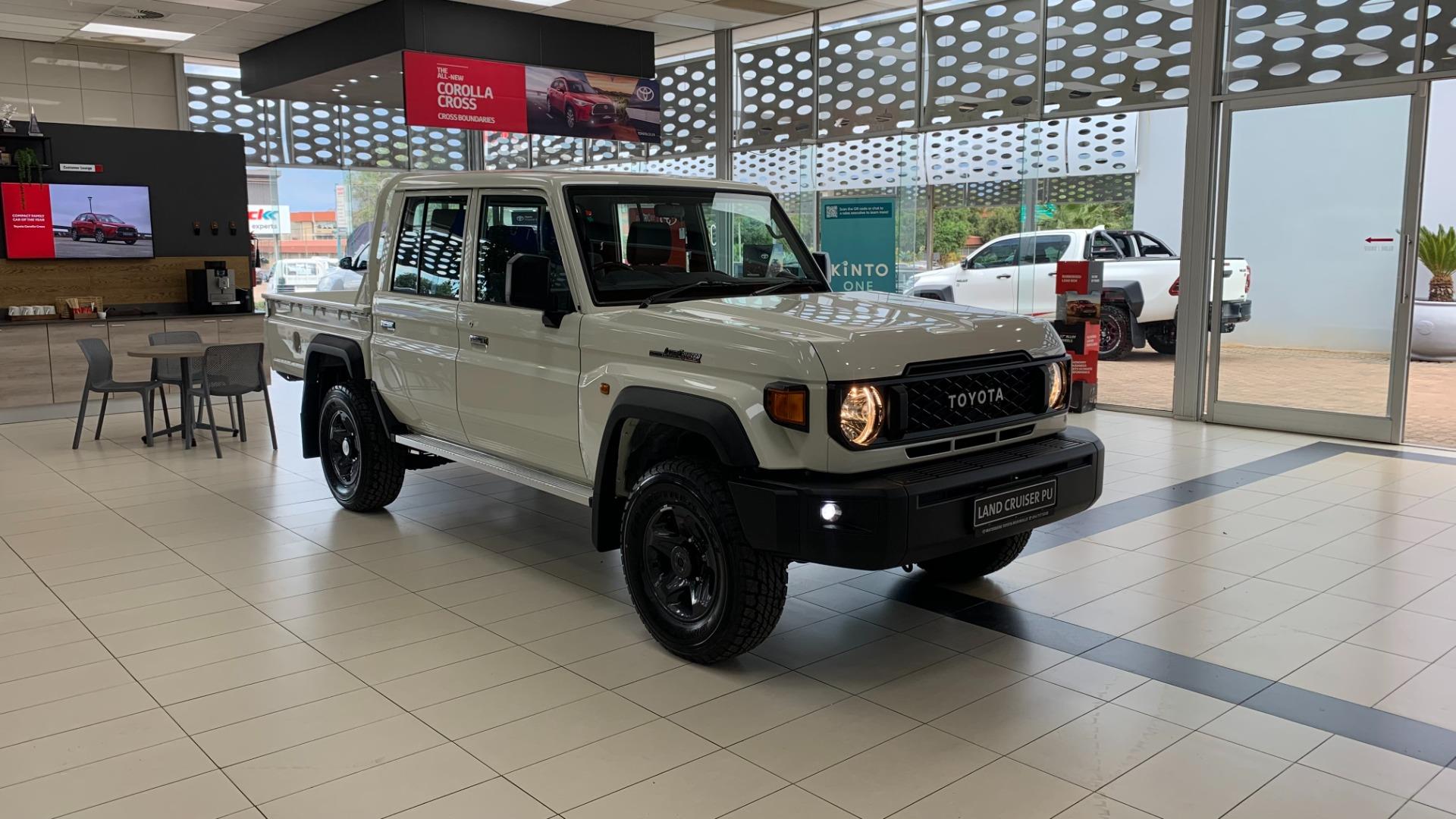 2026 Toyota Land Cruiser 79 4.2D Double Cab