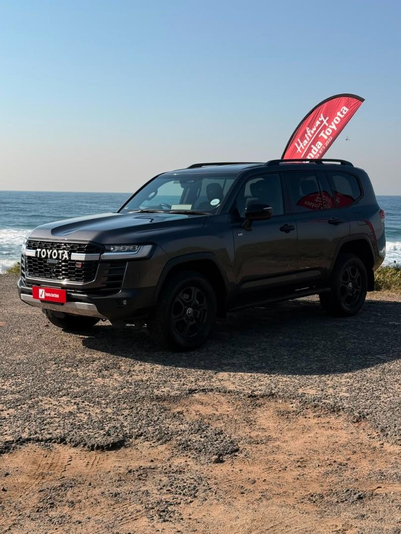 2025 Toyota Land Cruiser 300 3.3D GR-Sport