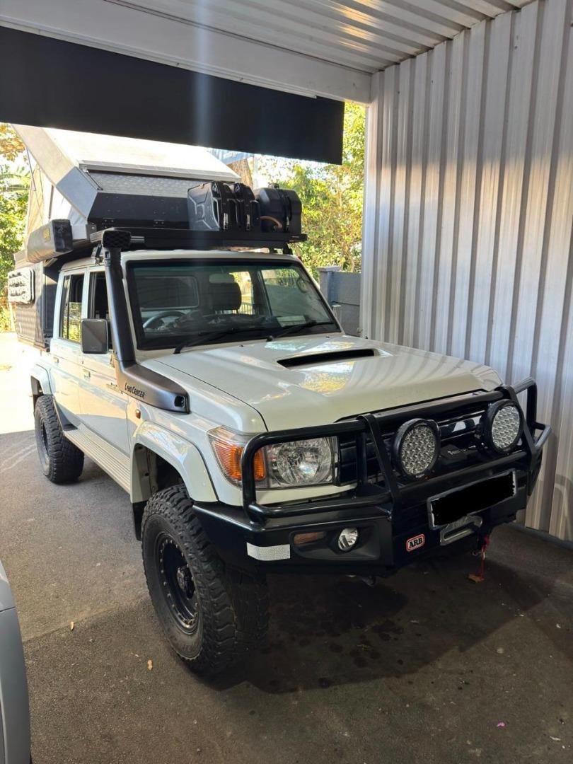 2015 Toyota Land Cruiser 79 4.5D-4D LX V8 Double Cab