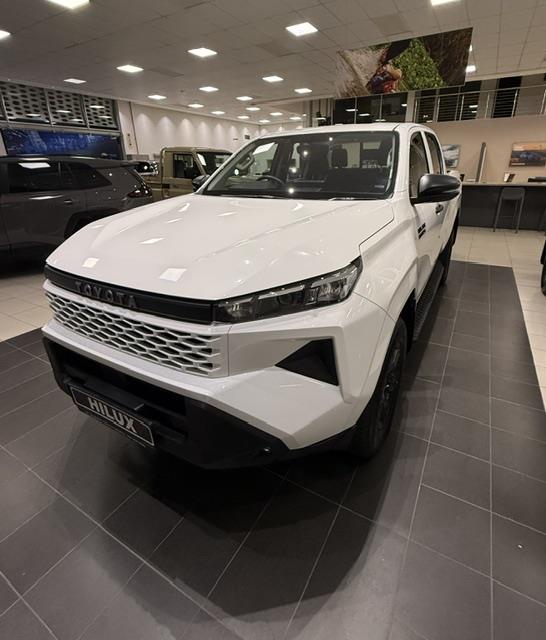 2026 Toyota Hilux 2.8GD-6 Double Cab SRX