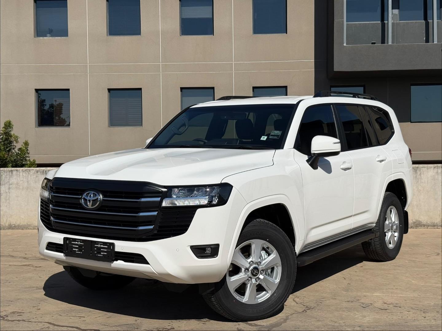 2026 Toyota Land Cruiser 300 3.3D GX-R