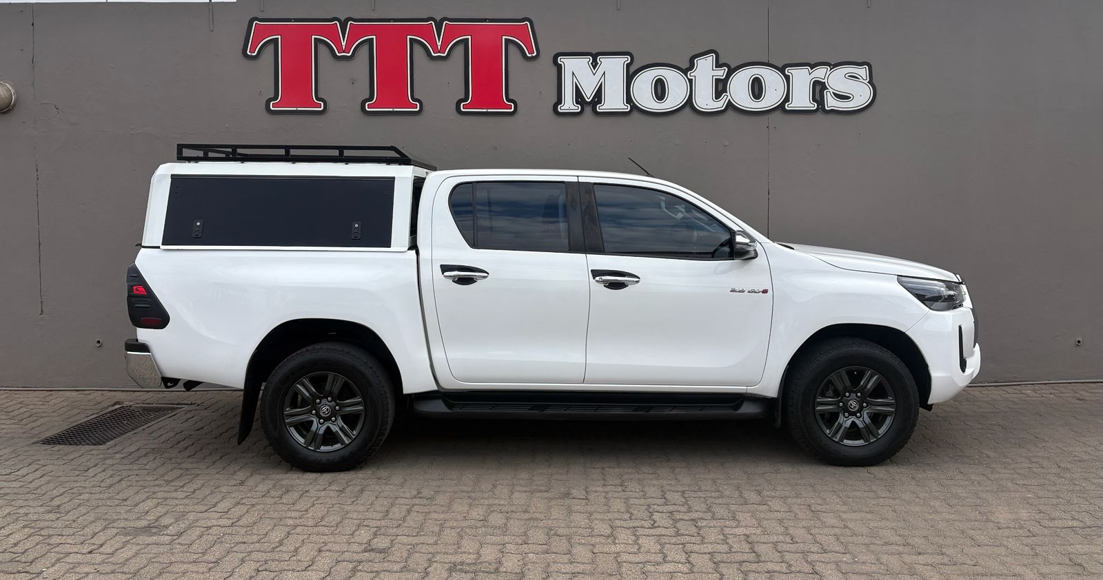 2020 Toyota Hilux 2.8GD-6 Double Cab Raider auto