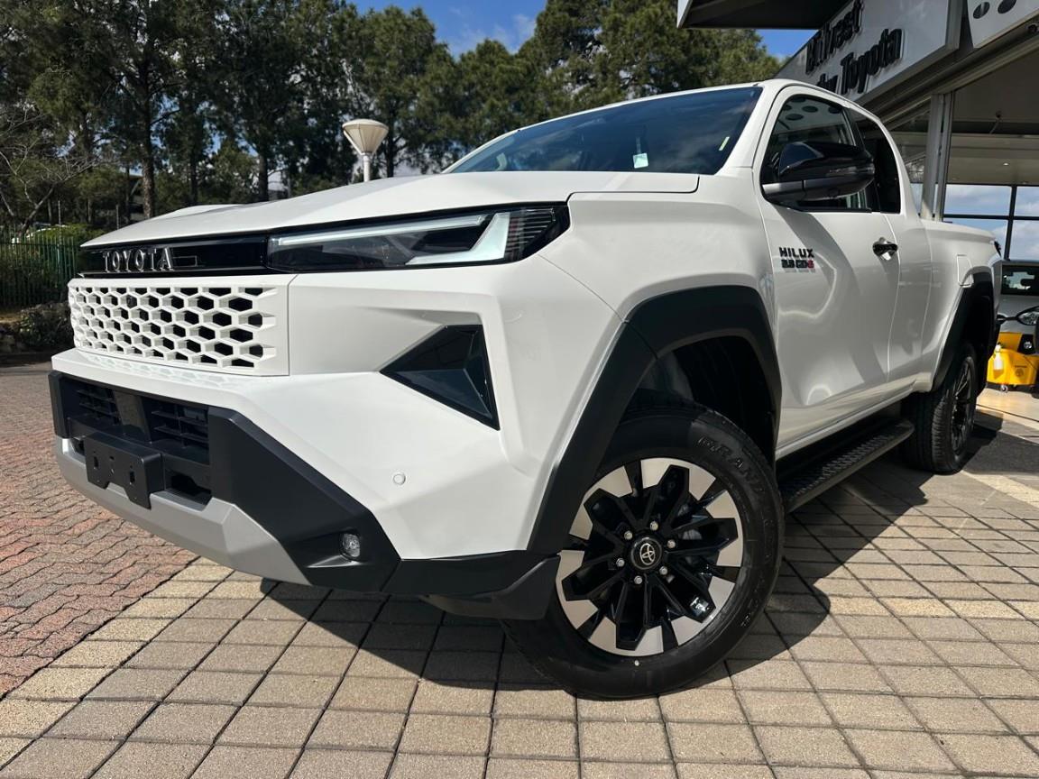 2026 Toyota Hilux 2.8GD-6 Xtra Cab Raider X