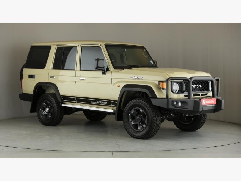 2026 Toyota Land Cruiser 76 2.8GD-6 Station Wagon VX