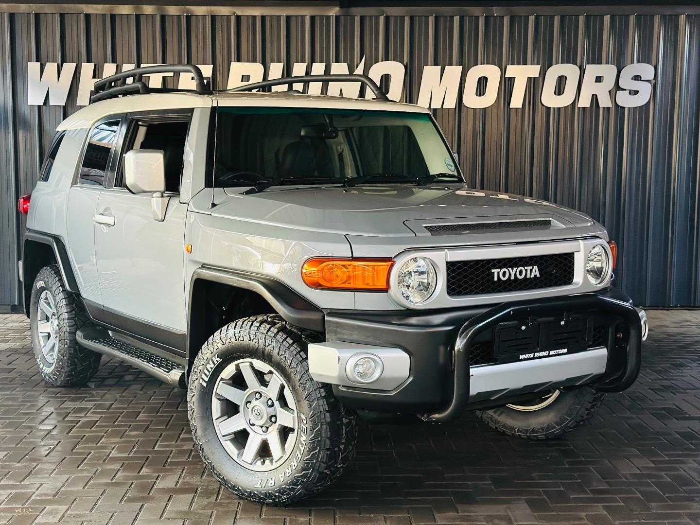 2016 Toyota FJ Cruiser FJ Cruiser