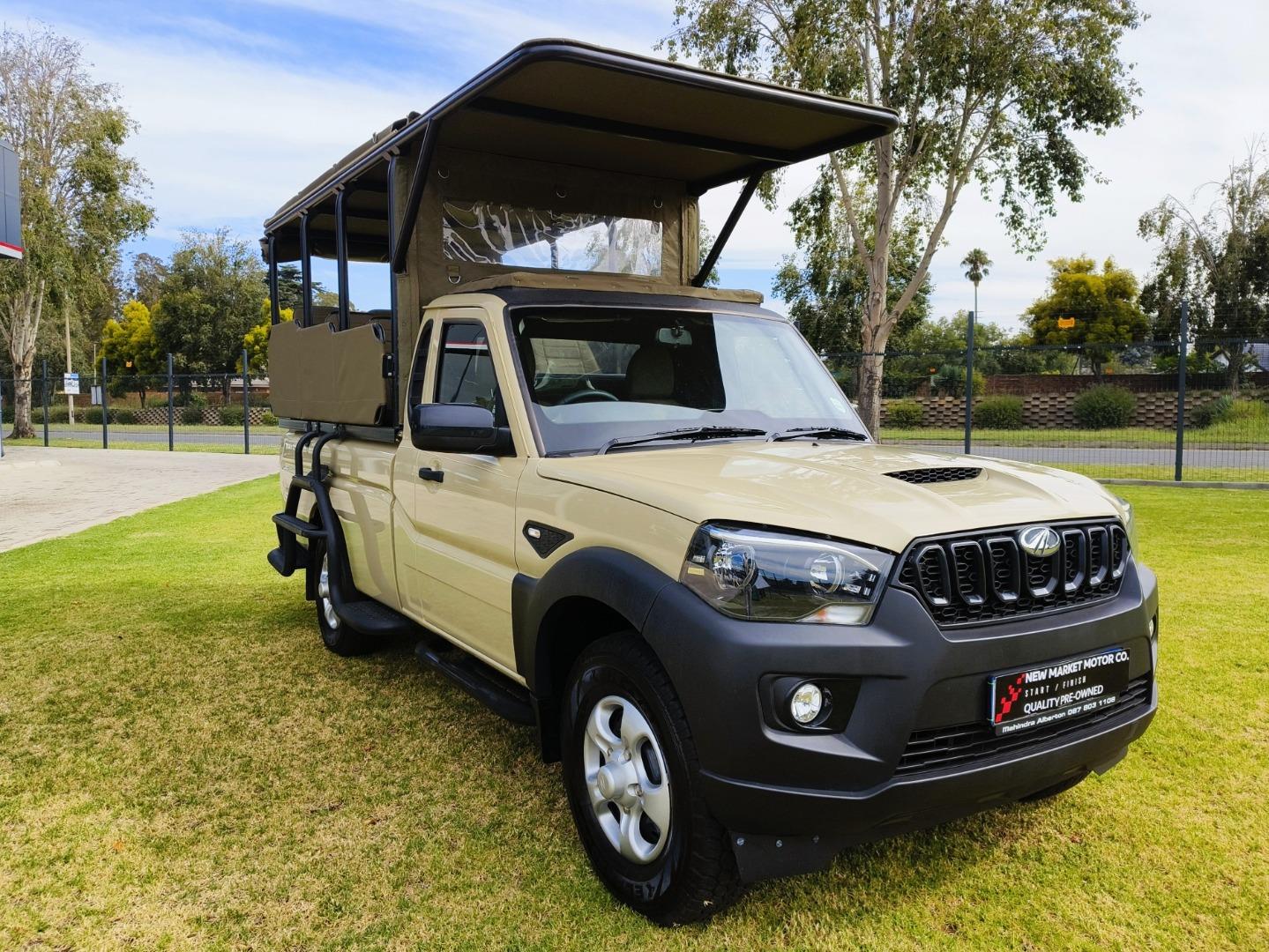2026 Mahindra Pik Up 2.2mHawk S4 SC 4x4 MT Game Viewer