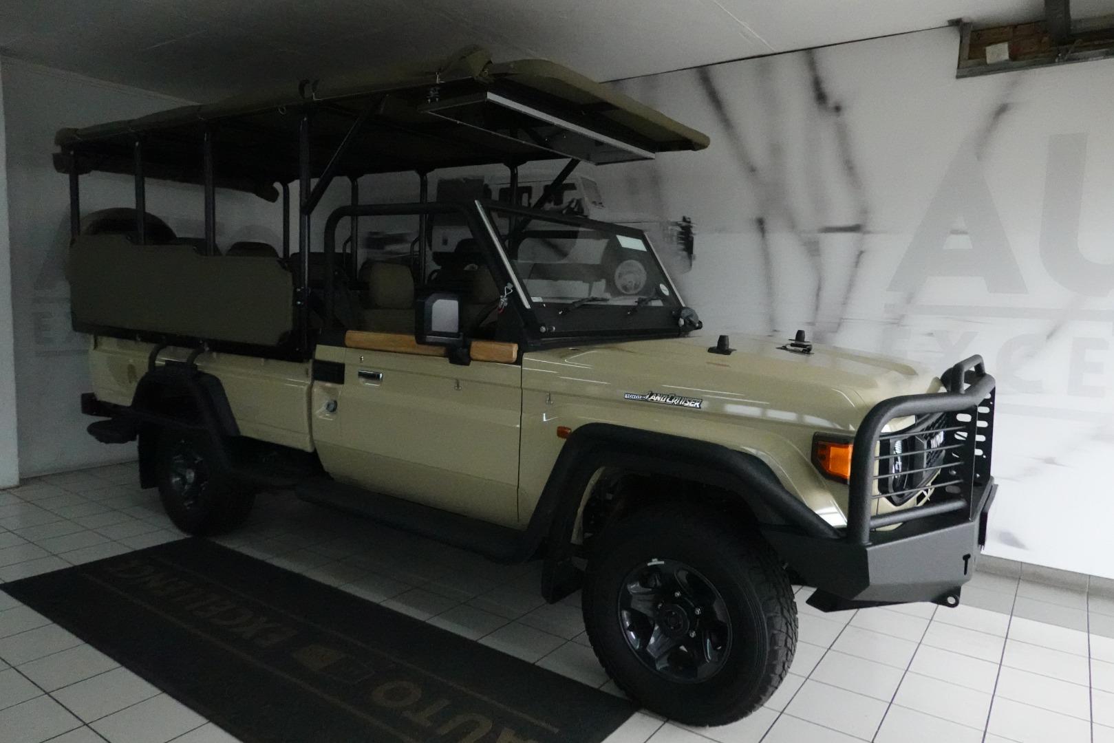 2025 Toyota Land Cruiser 79 4.2D