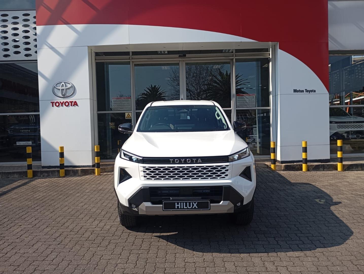 2026 Toyota Hilux 2.8GD-6 Xtra Cab Raider X
