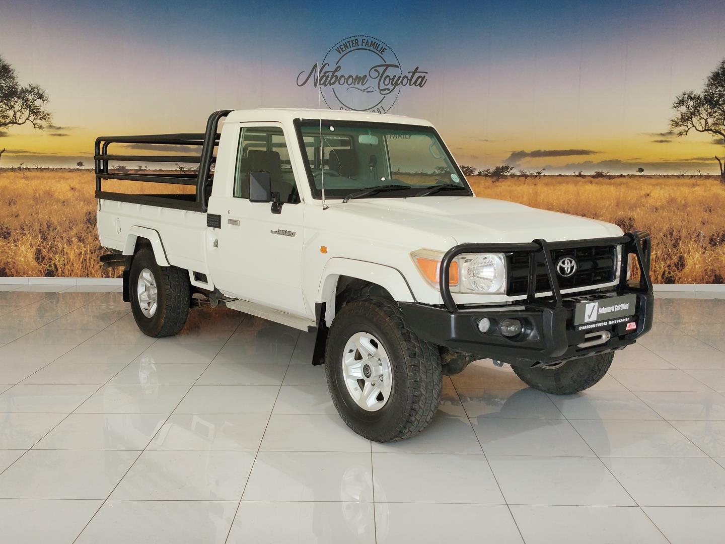 2012 Toyota Land Cruiser 79 Land Cruiser 79 4.0 V6