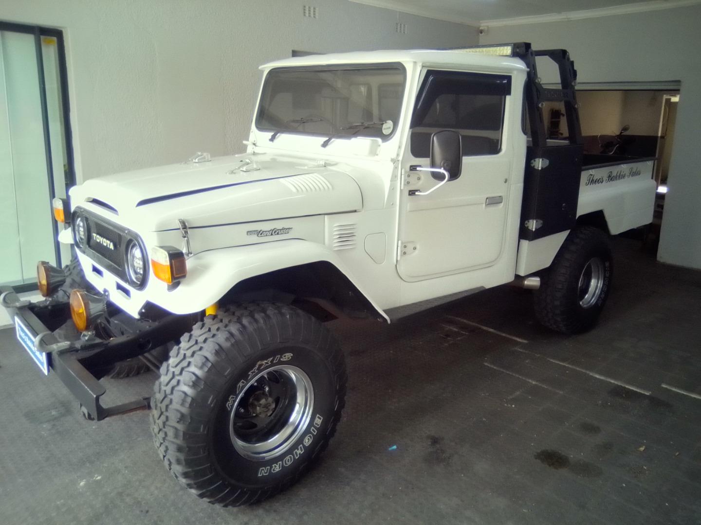 1972 Toyota Land Cruiser FJ45