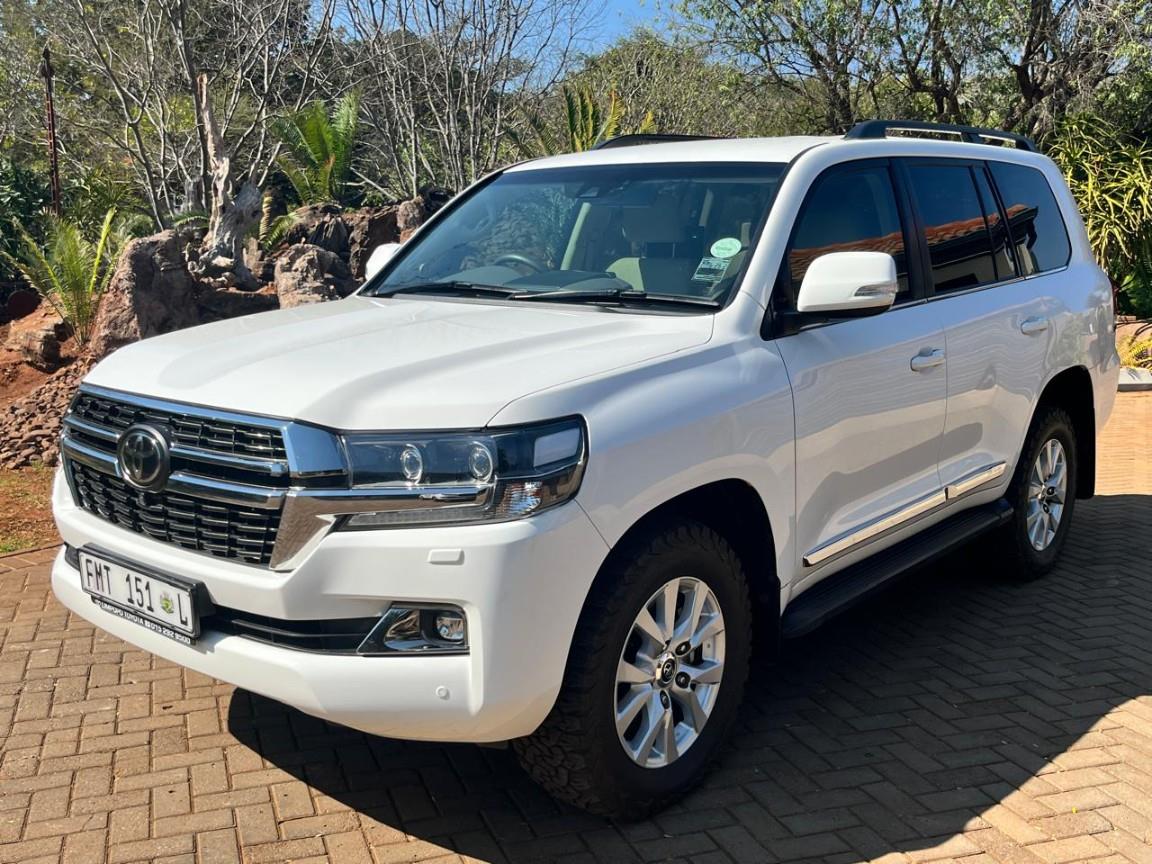 2021 Toyota Land Cruiser 200 4.5D-4D V8 VX-R