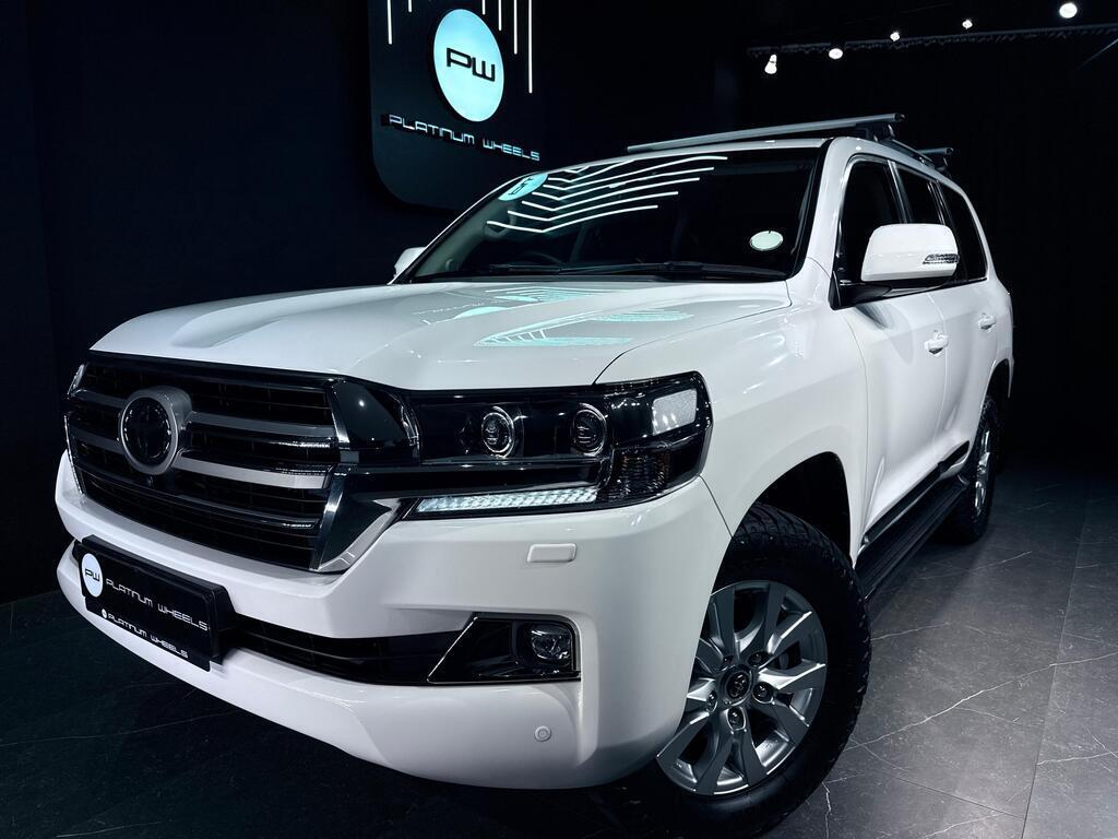 2019 Toyota Land Cruiser 200 4.5D-4D V8 VX-R