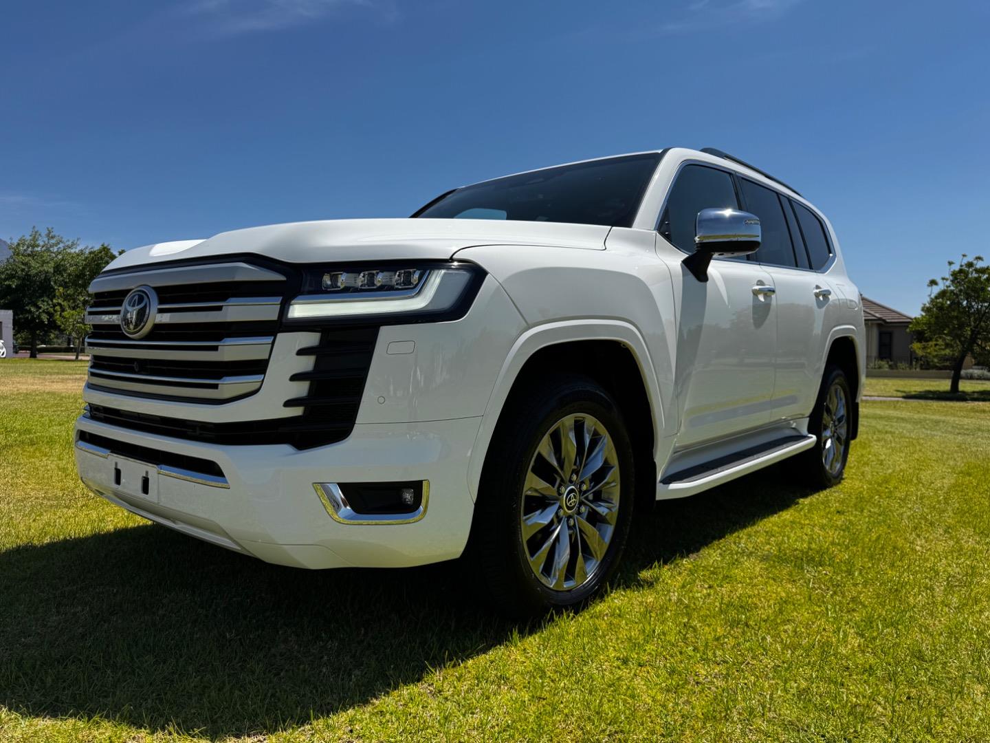 2026 Toyota Land Cruiser 300 3.3D ZX